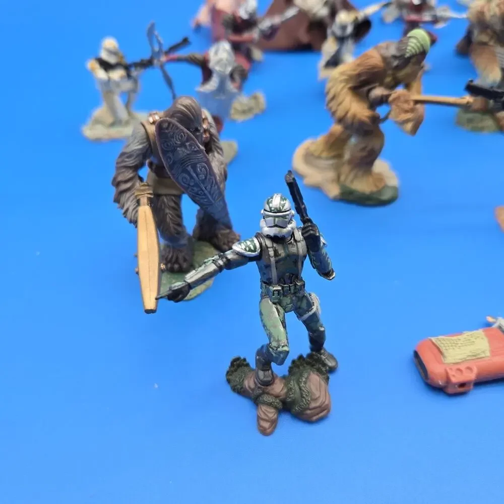 Star Wars Unleashed Figure Lot Mixed Clones Wookiees Battle Diorama Pieces